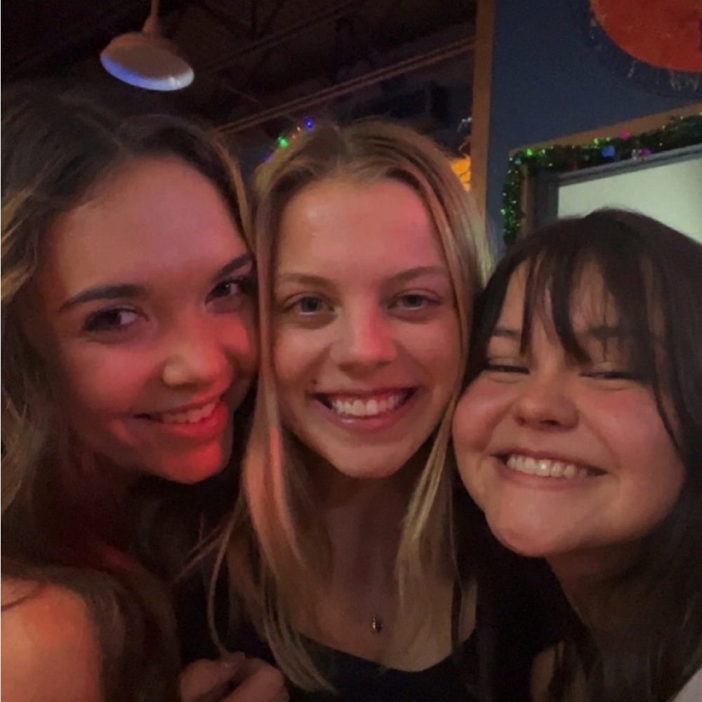 Meet your Posher, Megan